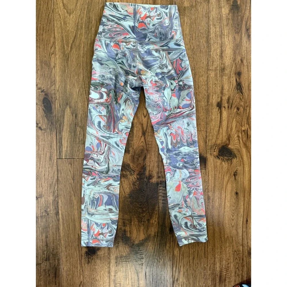 lululemon athletica Fast and‎ Free high-rise leggings in a marbled print Size 0